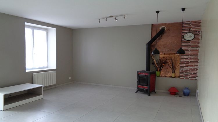 Ma-Cabane - Vente Maison Puy-Guillaume, 95 m²