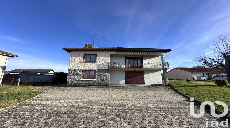 Ma-Cabane - Vente Maison Puy-Guillaume, 130 m²