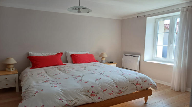 Ma-Cabane - Vente Maison Puy-Guillaume, 87 m²