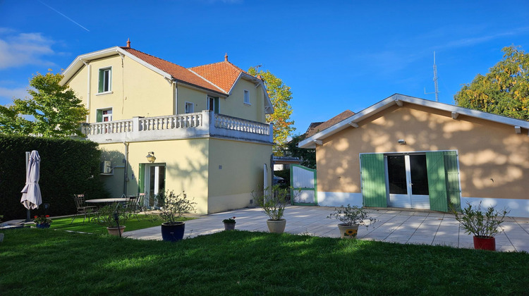 Ma-Cabane - Vente Maison Puy-Guillaume, 220 m²