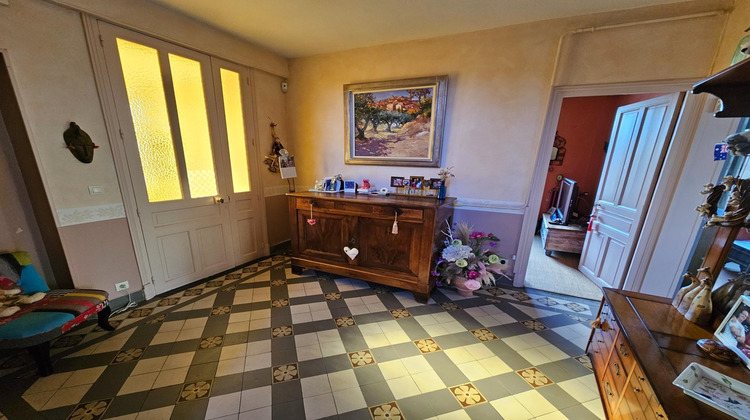 Ma-Cabane - Vente Maison Puy-Guillaume, 220 m²