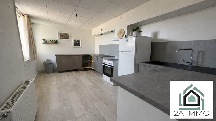 Ma-Cabane - Vente Maison Puy-Guillaume, 92 m²