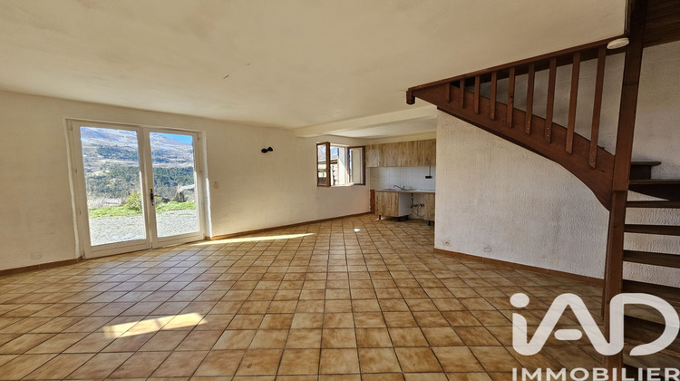 Ma-Cabane - Vente Maison Puy-Saint-Eusèbe, 65 m²
