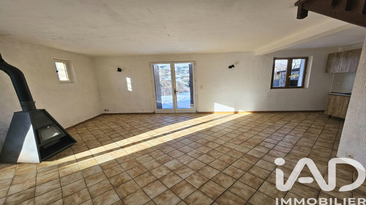Ma-Cabane - Vente Maison Puy-Saint-Eusèbe, 65 m²