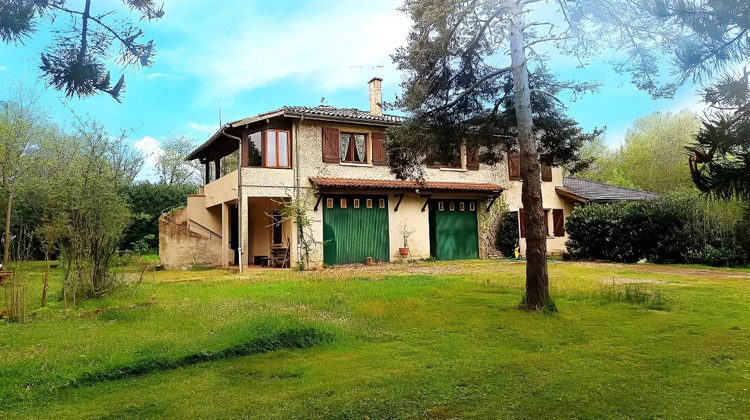 Ma-Cabane - Vente Maison PUYCALVEL, 249 m²