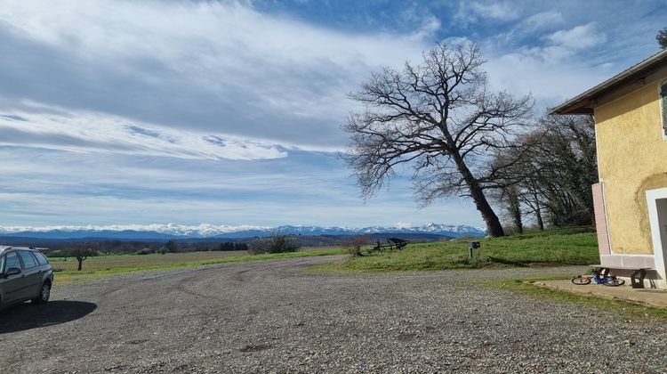 Ma-Cabane - Vente Maison Puydarrieux, 180 m²