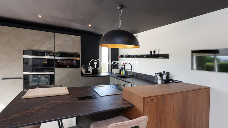 Ma-Cabane - Vente Maison Puygouzon, 210 m²