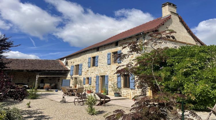 Ma-Cabane - Vente Maison PUYLAGARDE, 253 m²