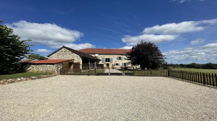 Ma-Cabane - Vente Maison PUYLAGARDE, 253 m²