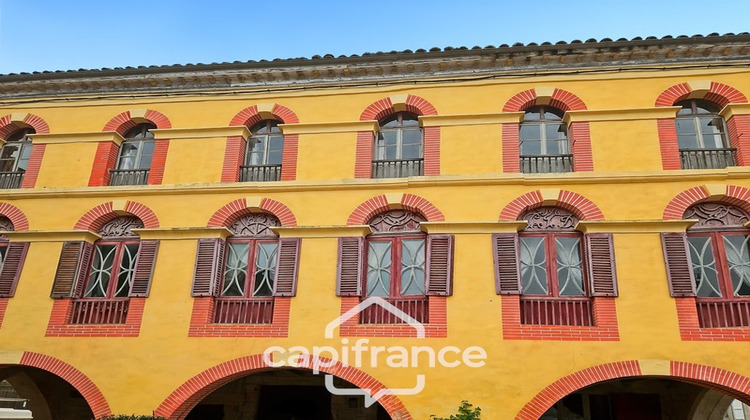 Ma-Cabane - Vente Maison PUYMIROL, 450 m²