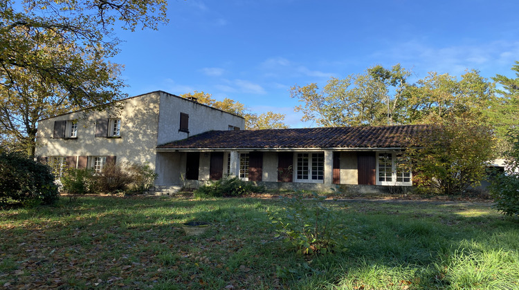 Ma-Cabane - Vente Maison Puymoyen, 205 m²