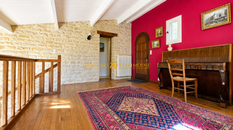 Ma-Cabane - Vente Maison Puymoyen, 264 m²