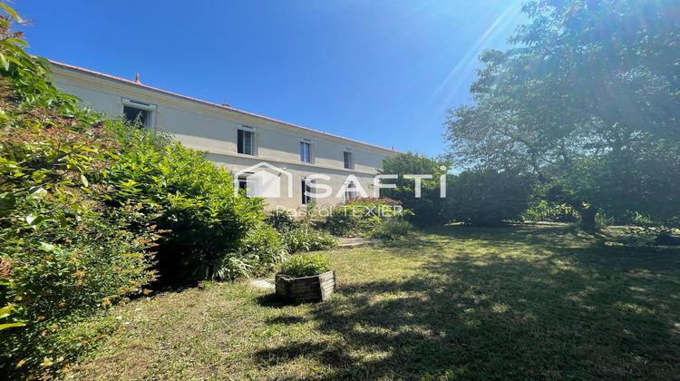 Ma-Cabane - Vente Maison Puyrolland, 220 m²
