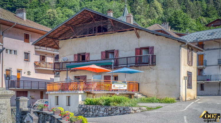 Ma-Cabane - Vente Maison Queige, 257 m²