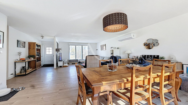 Ma-Cabane - Vente Maison QUELAINES-SAINT-GAULT, 108 m²