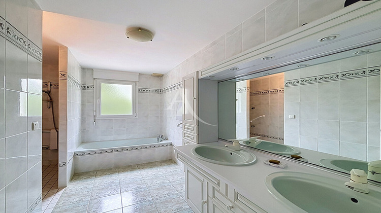 Ma-Cabane - Vente Maison QUELAINES-SAINT-GAULT, 114 m²