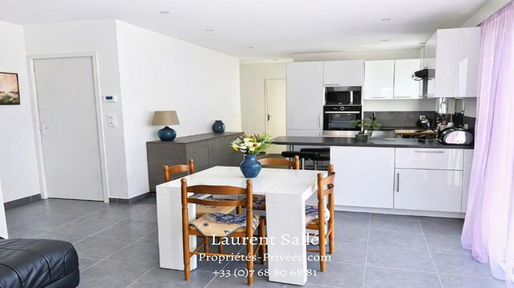 Ma-Cabane - Vente Maison QUESTEMBERT, 64 m²