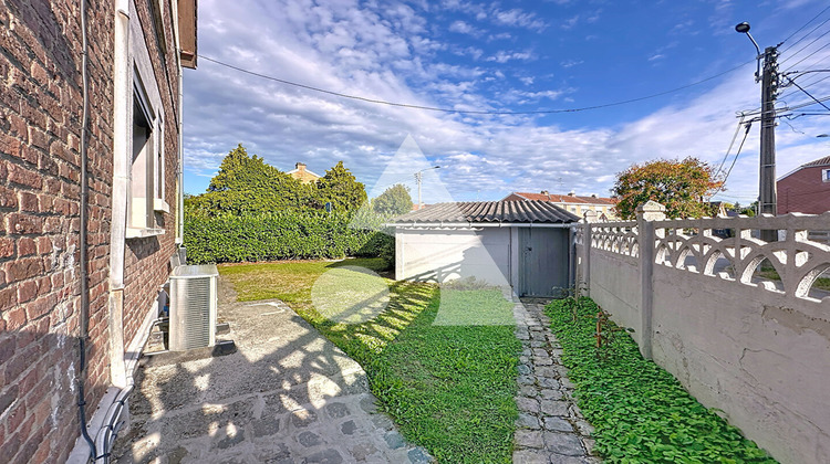 Ma-Cabane - Vente Maison QUIEVRECHAIN, 107 m²