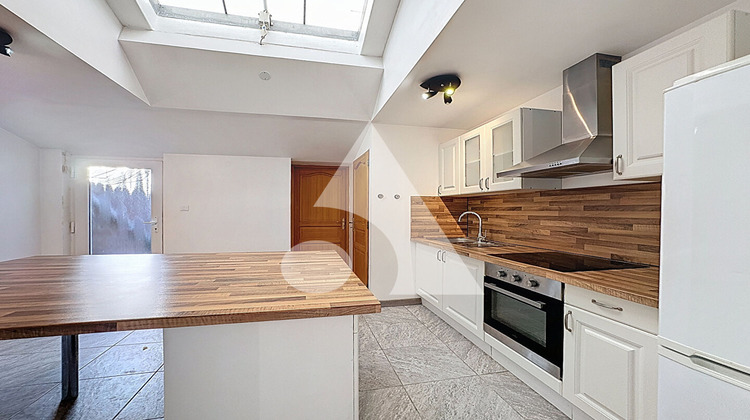 Ma-Cabane - Vente Maison QUIEVRECHAIN, 137 m²