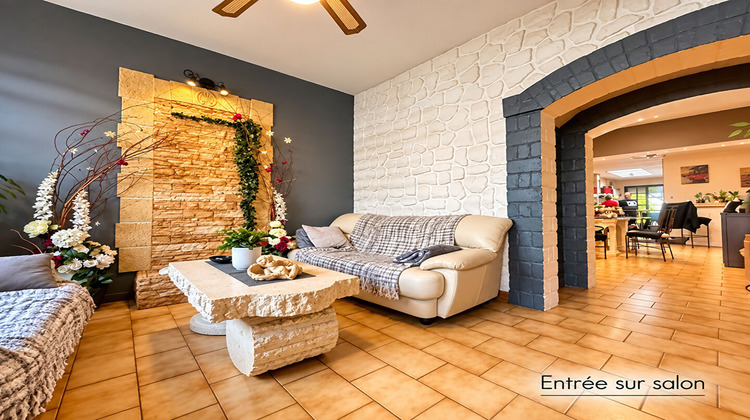 Ma-Cabane - Vente Maison QUIEVRECHAIN, 90 m²