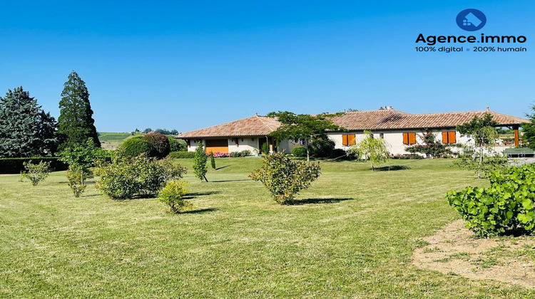 Ma-Cabane - Vente Maison Quincié-en-Beaujolais, 263 m²