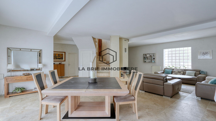 Ma-Cabane - Vente Maison QUINCY-SOUS-SENART, 131 m²