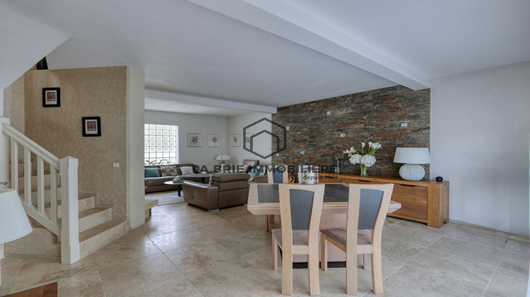 Ma-Cabane - Vente Maison QUINCY-SOUS-SENART, 131 m²