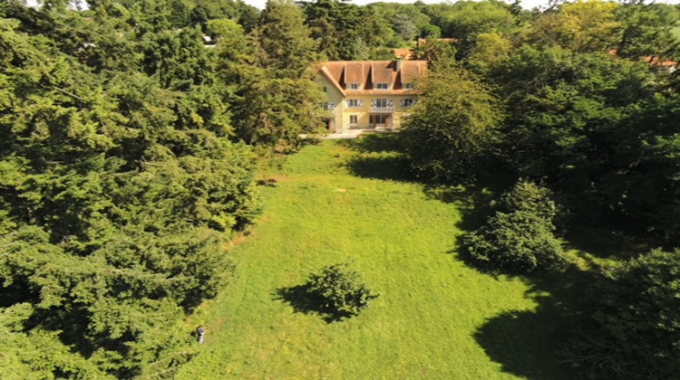 Ma-Cabane - Vente Maison Quincy-Voisins, 338 m²