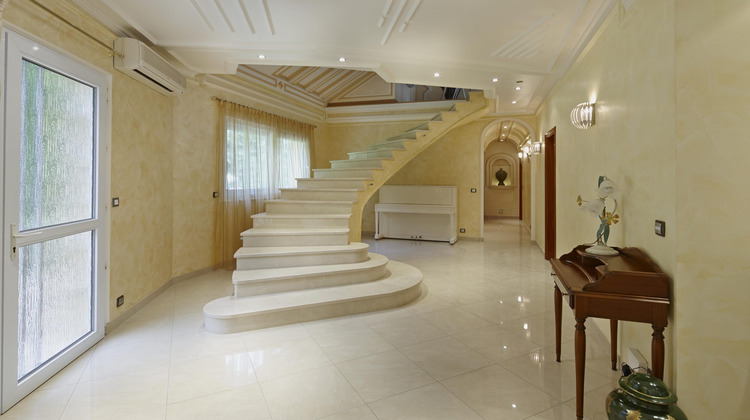 Ma-Cabane - Vente Maison Quincy-Voisins, 296 m²