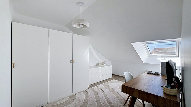 Ma-Cabane - Vente Maison QUINCY-VOISINS, 60 m²