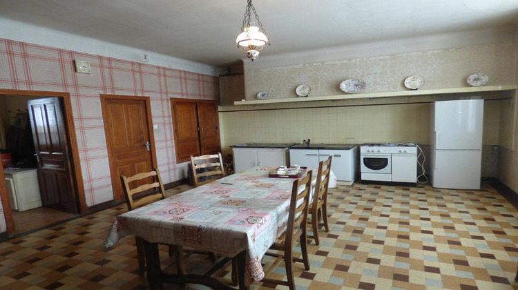 Ma-Cabane - Vente Maison QUINS, 240 m²