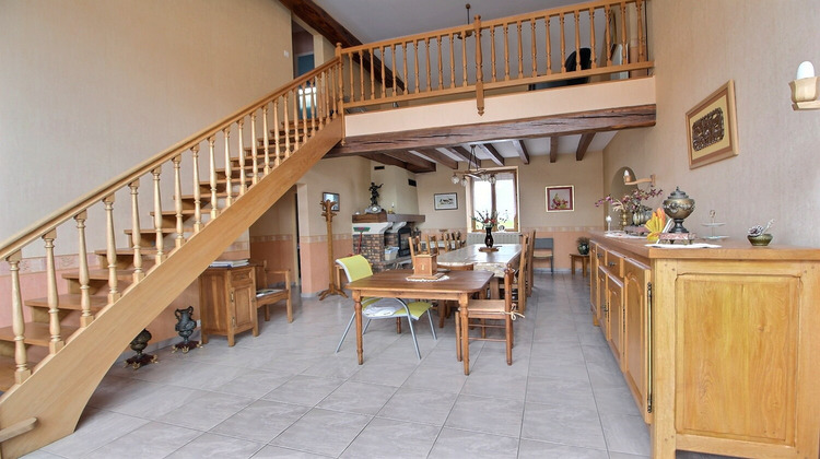 Ma-Cabane - Vente Maison RACINES, 200 m²