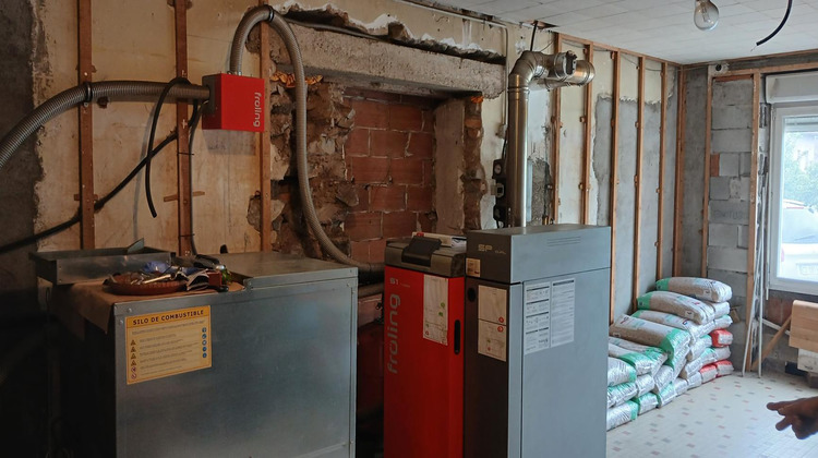 Ma-Cabane - Vente Maison RADDON ET CHAPENDU, 258 m²