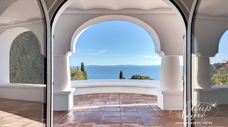 Ma-Cabane - Vente Maison RAYOL-CANADEL-SUR-MER, 215 m²