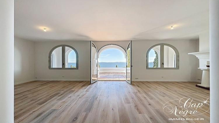 Ma-Cabane - Vente Maison RAYOL-CANADEL-SUR-MER, 215 m²