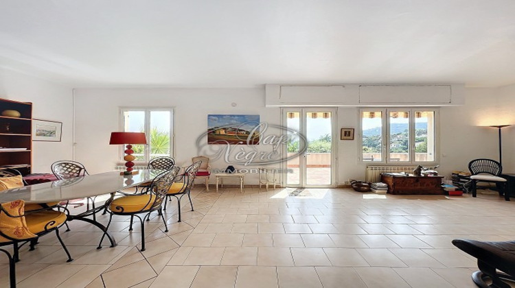 Ma-Cabane - Vente Maison RAYOL-CANADEL-SUR-MER, 202 m²