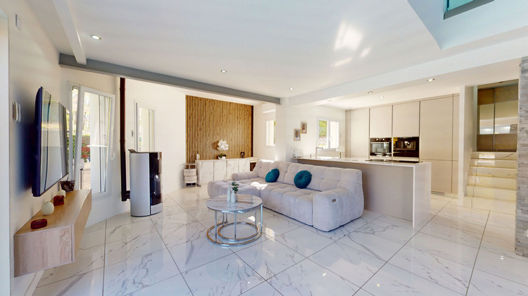 Ma-Cabane - Vente Maison REAUMONT, 180 m²