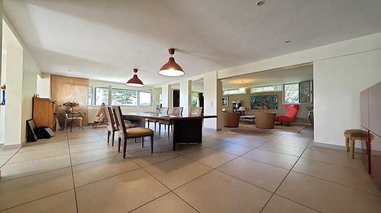 Ma-Cabane - Vente Maison REGUINY, 360 m²