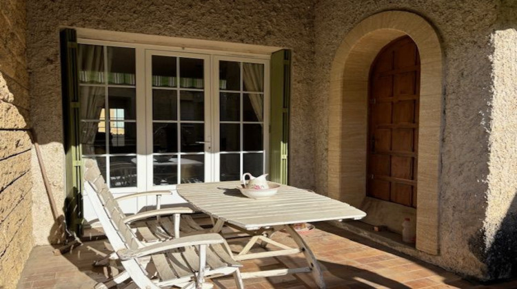 Ma-Cabane - Vente Maison REMOULINS, 240 m²