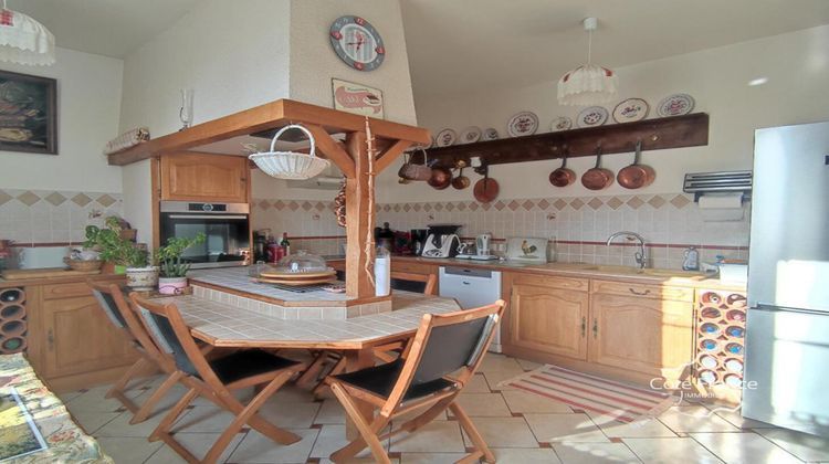 Ma-Cabane - Vente Maison RESSONS LE LONG, 250 m²