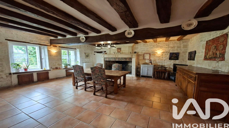 Ma-Cabane - Vente Maison Restigné, 195 m²