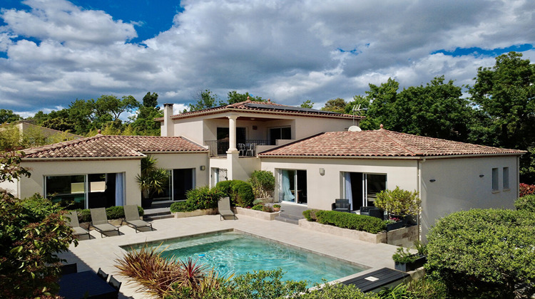 Ma-Cabane - Vente Maison RESTINCLIERES, 220 m²