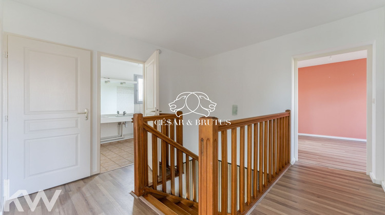 Ma-Cabane - Vente Maison Rillieux-la-Pape, 106 m²