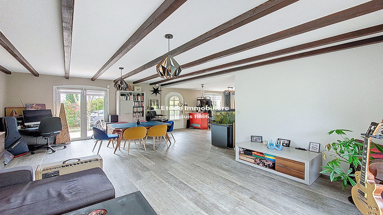 Ma-Cabane - Vente Maison RILLIEUX-LA-PAPE, 117 m²