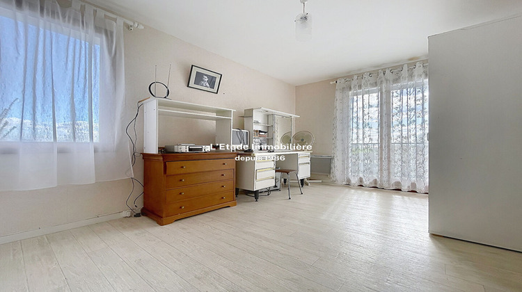 Ma-Cabane - Vente Maison RILLIEUX-LA-PAPE, 130 m²