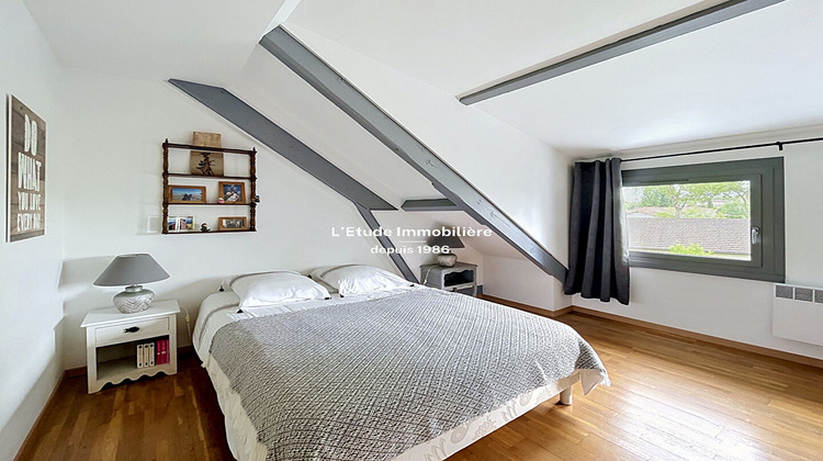 Ma-Cabane - Vente Maison RILLIEUX-LA-PAPE, 147 m²