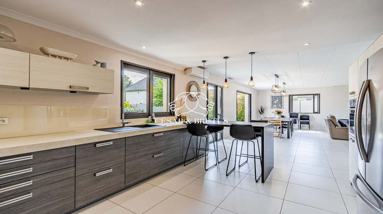 Ma-Cabane - Vente Maison Rillieux-la-Pape, 262 m²
