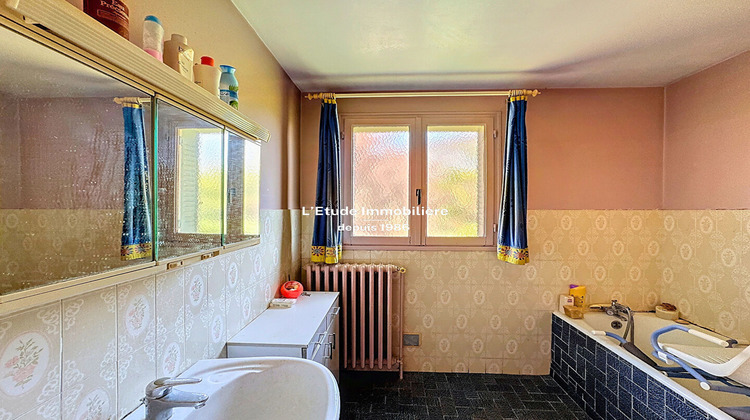 Ma-Cabane - Vente Maison RILLIEUX-LA-PAPE, 140 m²