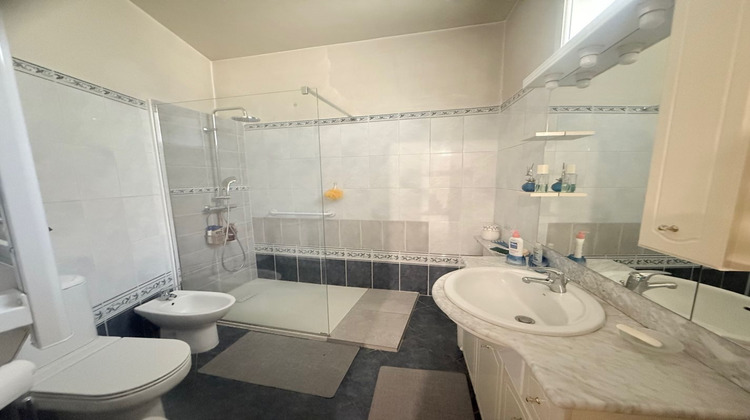 Ma-Cabane - Vente Maison RIOLS, 247 m²