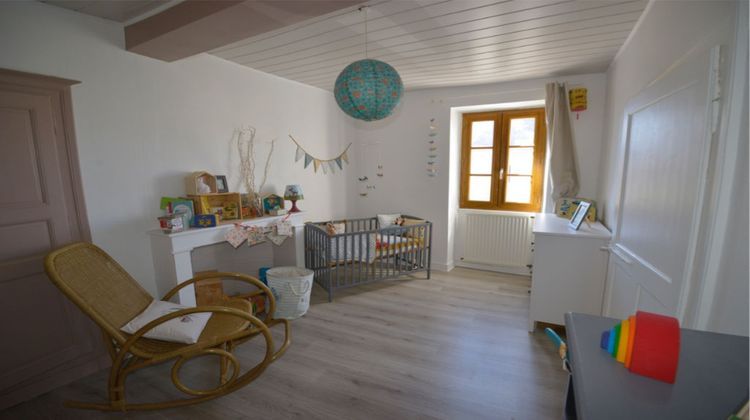 Ma-Cabane - Vente Maison RIOM, 108 m²